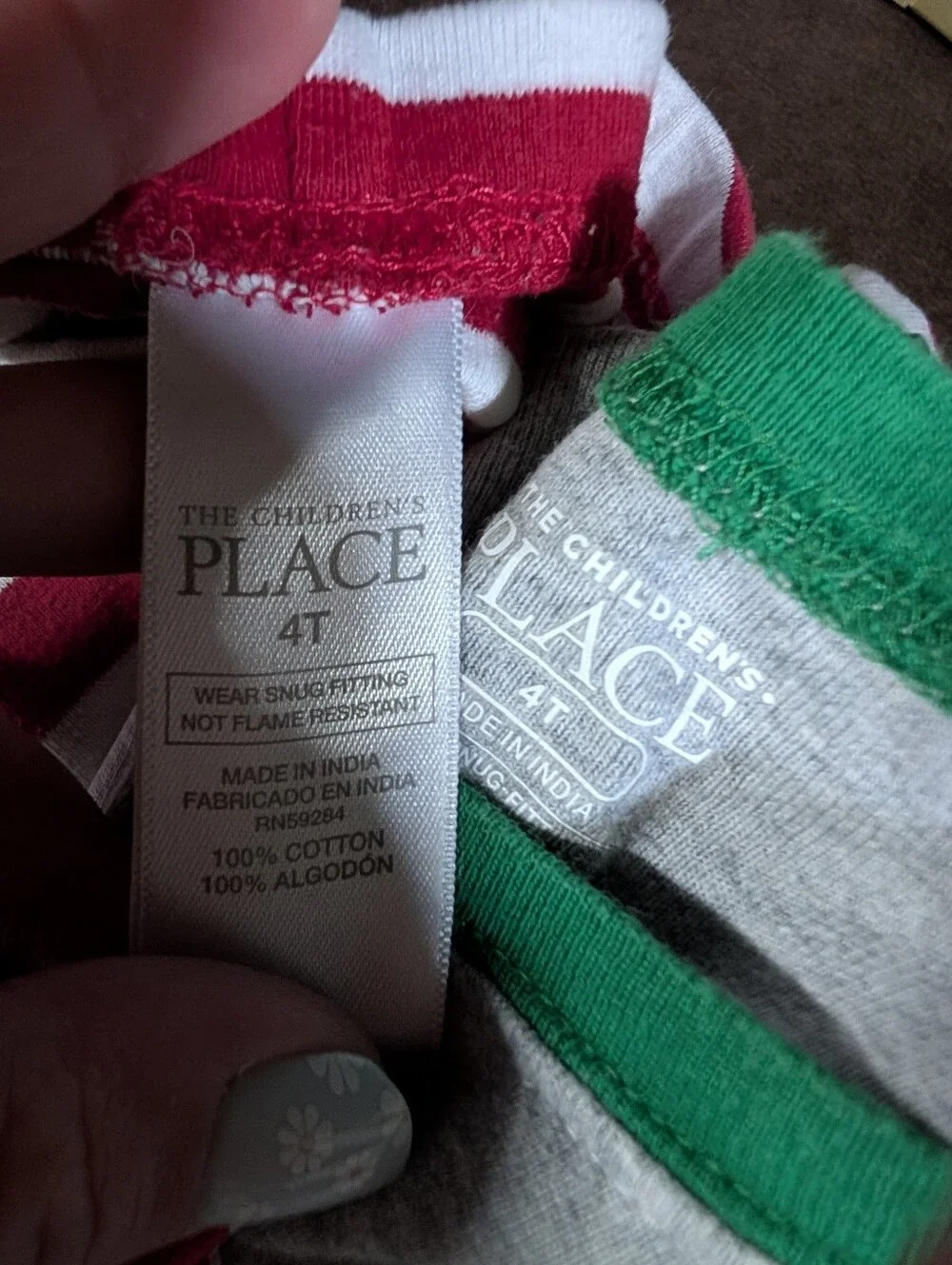 THE CHILDREN'S PLACE 2 Piece Christmas Pajama Set
